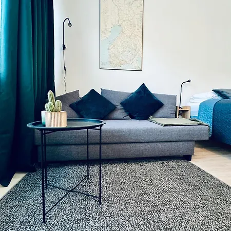Modern Urban Tranquil, Great Location And Transport Connections Apartment *