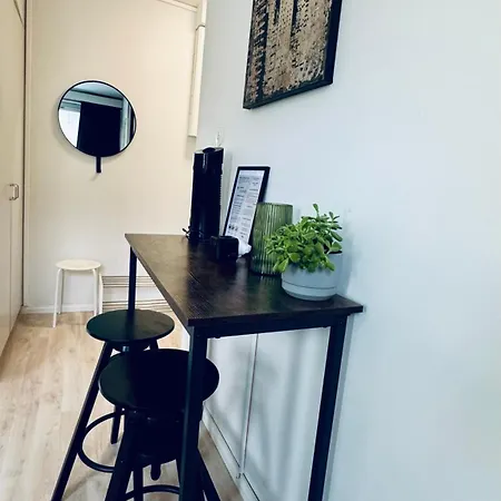 Cityready, Fully Equipped - Prime Location & Transport Connections * ヘルシンキ