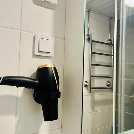 Fully Equipped - Prime Location & Transport Connections Apartmán Helsinky