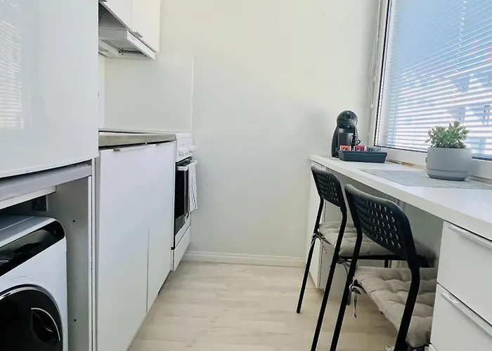 Cityready, Fully Equipped - Prime Location & Transport Connections Διαμέρισμα Ελσίνκι