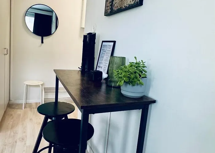 Cityready, Fully Equipped - Prime Location & Transport Connections * Ελσίνκι