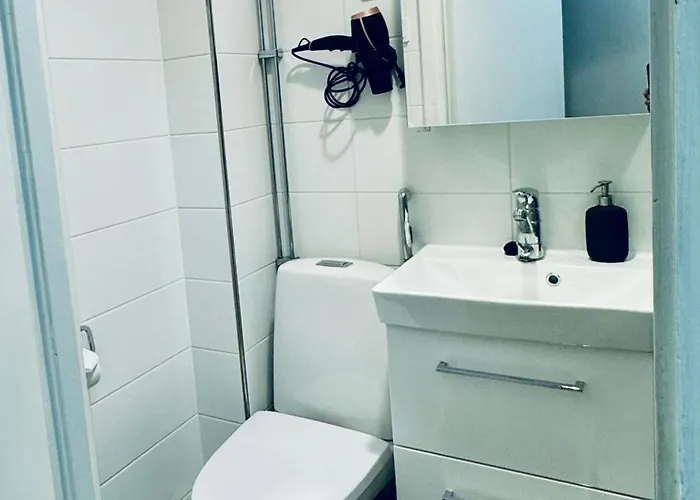 Διαμέρισμα Cityready, Fully Equipped - Prime Location & Transport Connections *