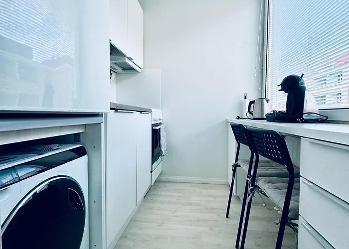 Cityready, Fully Equipped - Prime Location & Transport Connections Διαμέρισμα Ελσίνκι