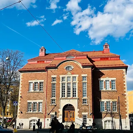 Cityready, Fully Equipped - Prime Location & Transport Connections Huoneisto *